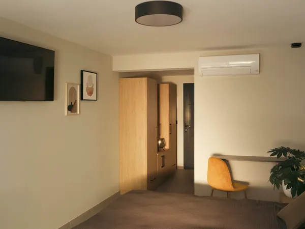 Athlete Twin Room